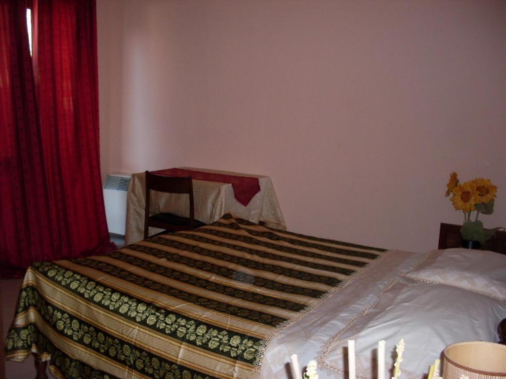 Hotel Il Rifugio Celano Habitación foto